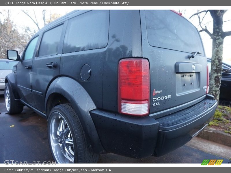 Brilliant Black Crystal Pearl / Dark Slate Gray 2011 Dodge Nitro Heat 4.0