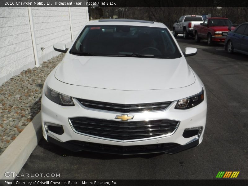 Iridescent Pearl Tricoat / Jet Black 2016 Chevrolet Malibu LT