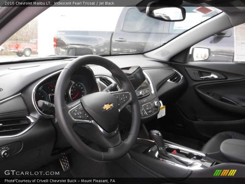 Iridescent Pearl Tricoat / Jet Black 2016 Chevrolet Malibu LT