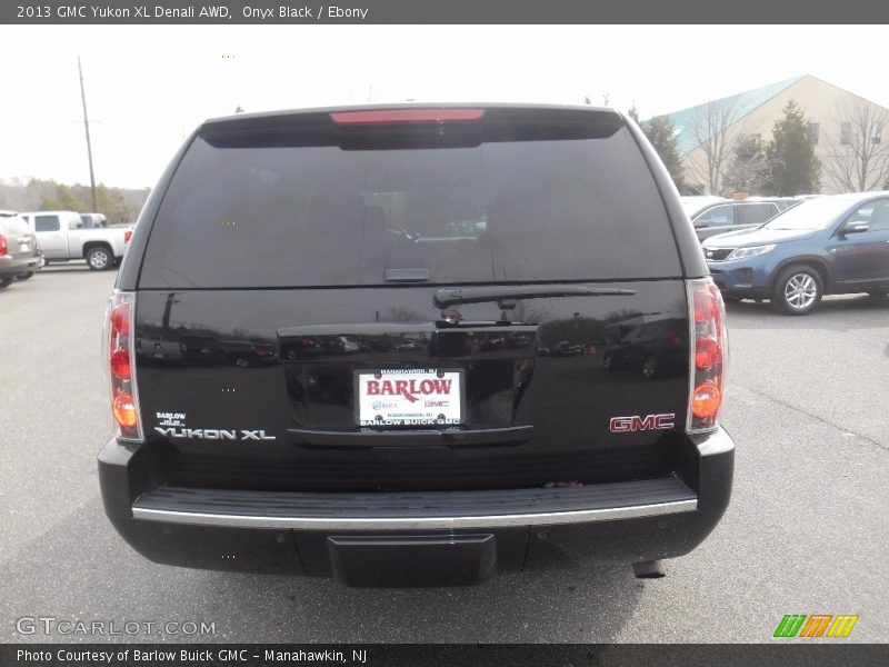Onyx Black / Ebony 2013 GMC Yukon XL Denali AWD