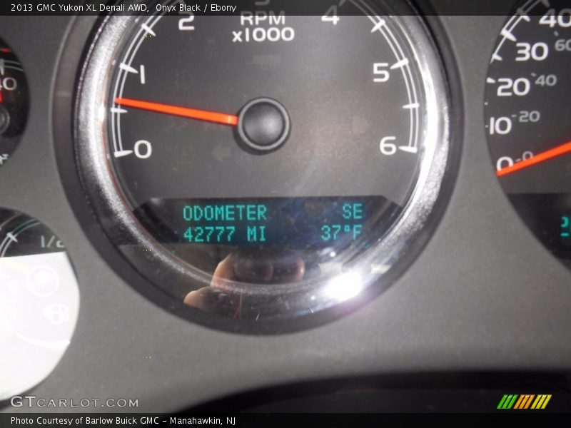 Onyx Black / Ebony 2013 GMC Yukon XL Denali AWD