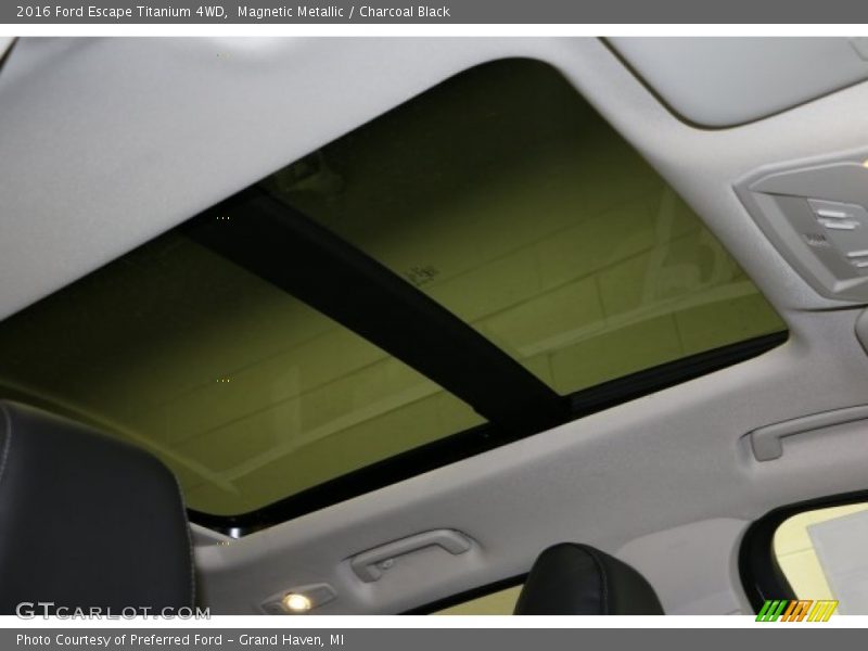 Magnetic Metallic / Charcoal Black 2016 Ford Escape Titanium 4WD