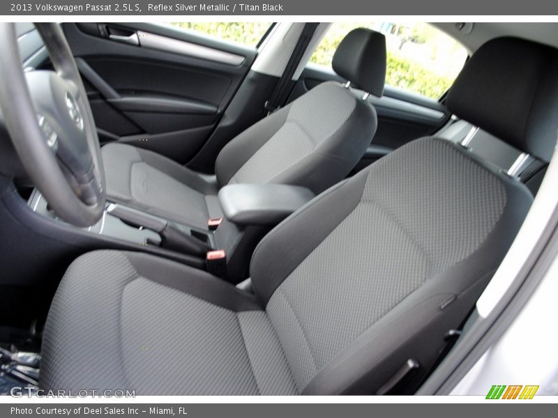 Reflex Silver Metallic / Titan Black 2013 Volkswagen Passat 2.5L S