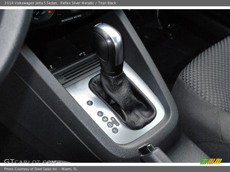 Reflex Silver Metallic / Titan Black 2014 Volkswagen Jetta S Sedan