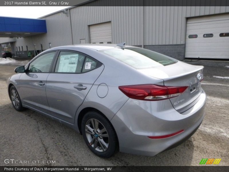 Gray / Gray 2017 Hyundai Elantra SE