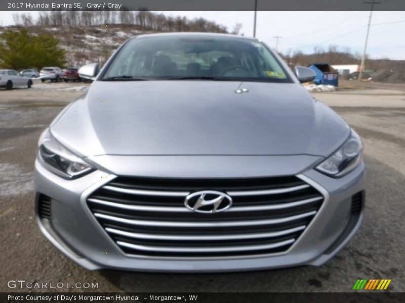 Gray / Gray 2017 Hyundai Elantra SE