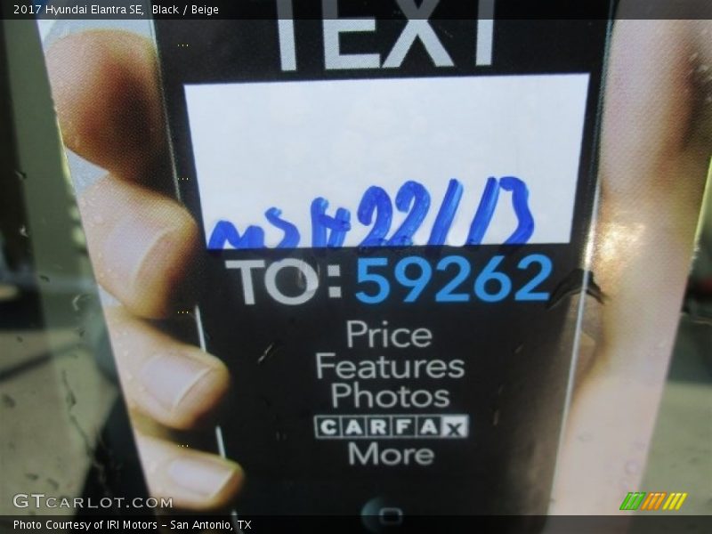 Black / Beige 2017 Hyundai Elantra SE