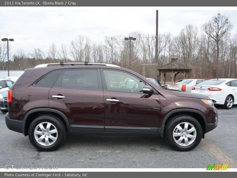 Ebony Black / Gray 2011 Kia Sorento LX