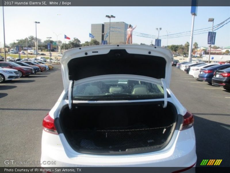 White / Beige 2017 Hyundai Elantra SE