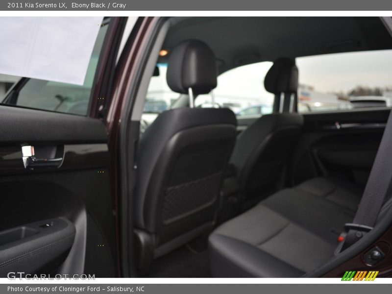 Ebony Black / Gray 2011 Kia Sorento LX
