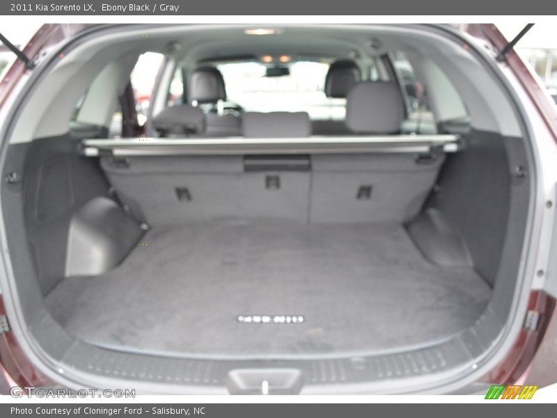 Ebony Black / Gray 2011 Kia Sorento LX