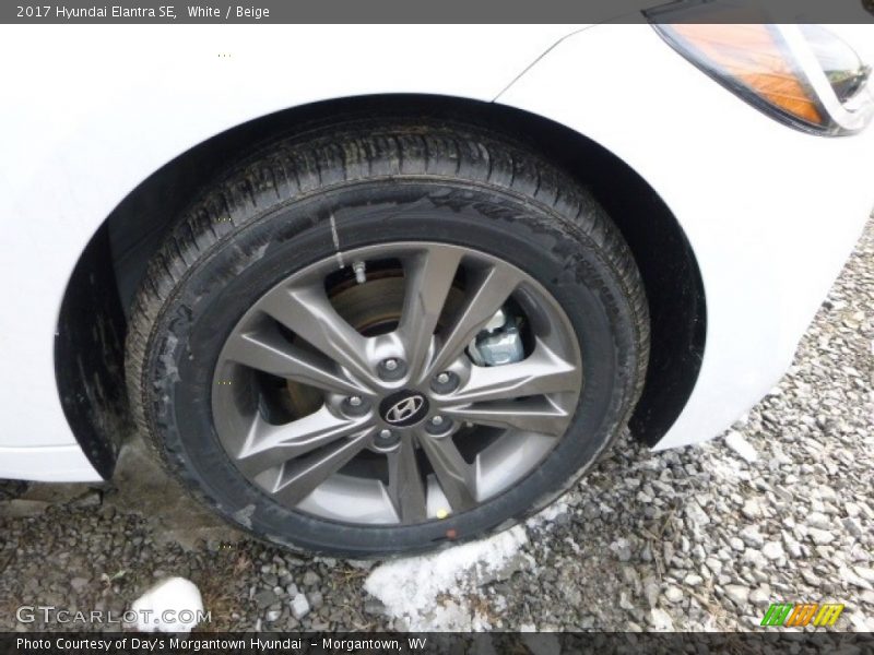 White / Beige 2017 Hyundai Elantra SE