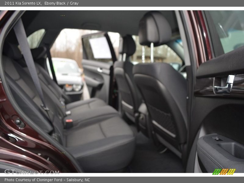Ebony Black / Gray 2011 Kia Sorento LX