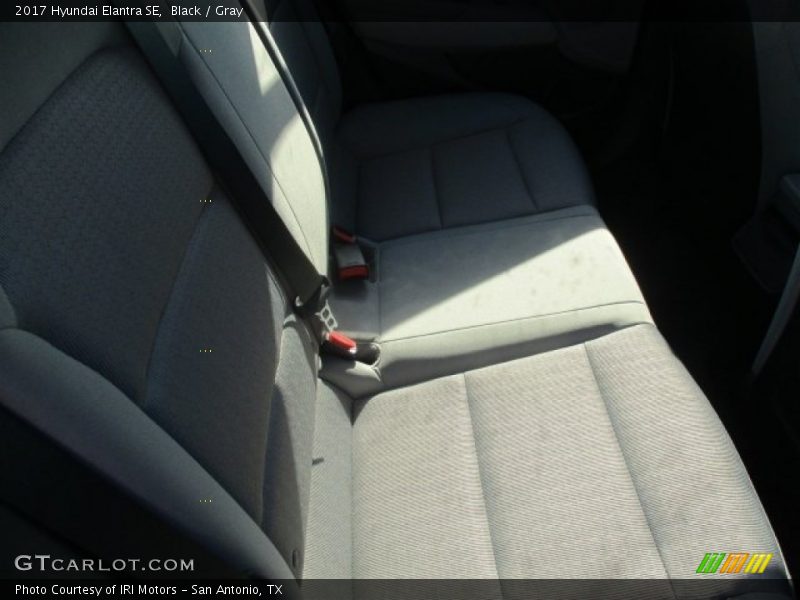 Black / Gray 2017 Hyundai Elantra SE