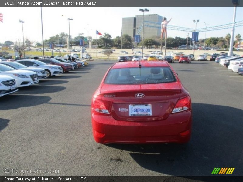 Boston Red / Gray 2016 Hyundai Accent SE Sedan