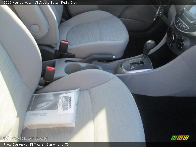 Boston Red / Gray 2016 Hyundai Accent SE Sedan