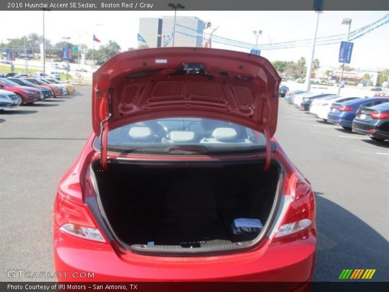 Boston Red / Gray 2016 Hyundai Accent SE Sedan