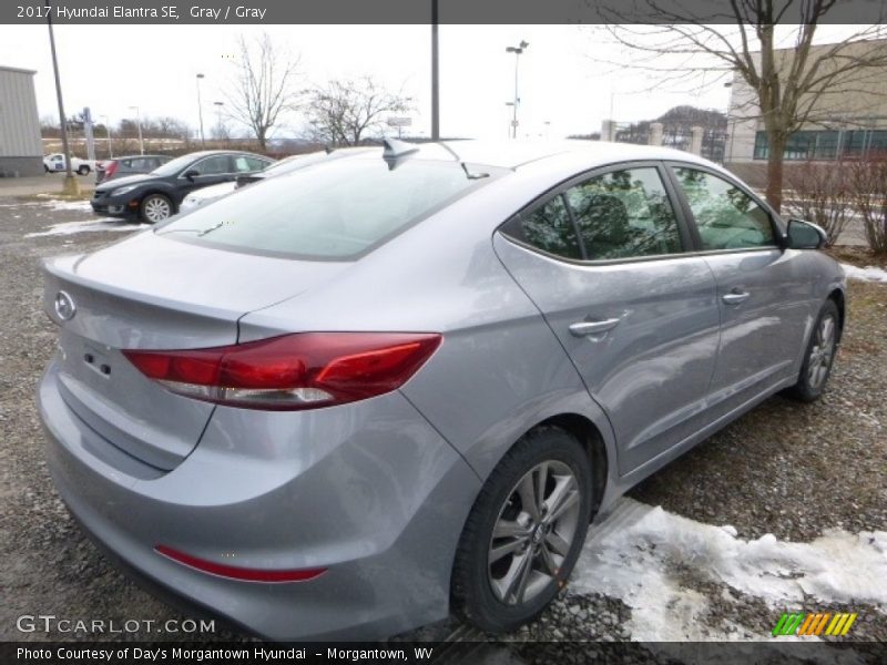 Gray / Gray 2017 Hyundai Elantra SE