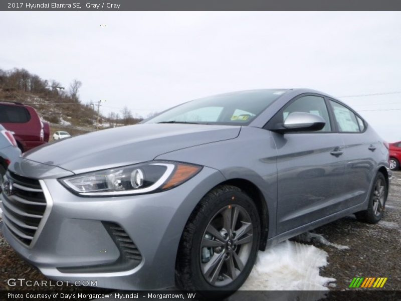 Gray / Gray 2017 Hyundai Elantra SE