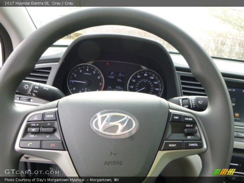 Gray / Gray 2017 Hyundai Elantra SE