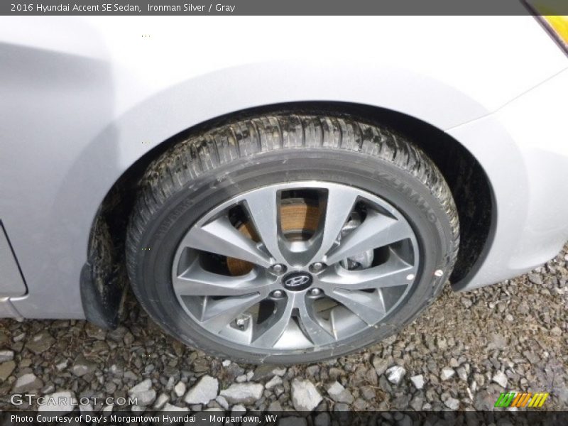 Ironman Silver / Gray 2016 Hyundai Accent SE Sedan