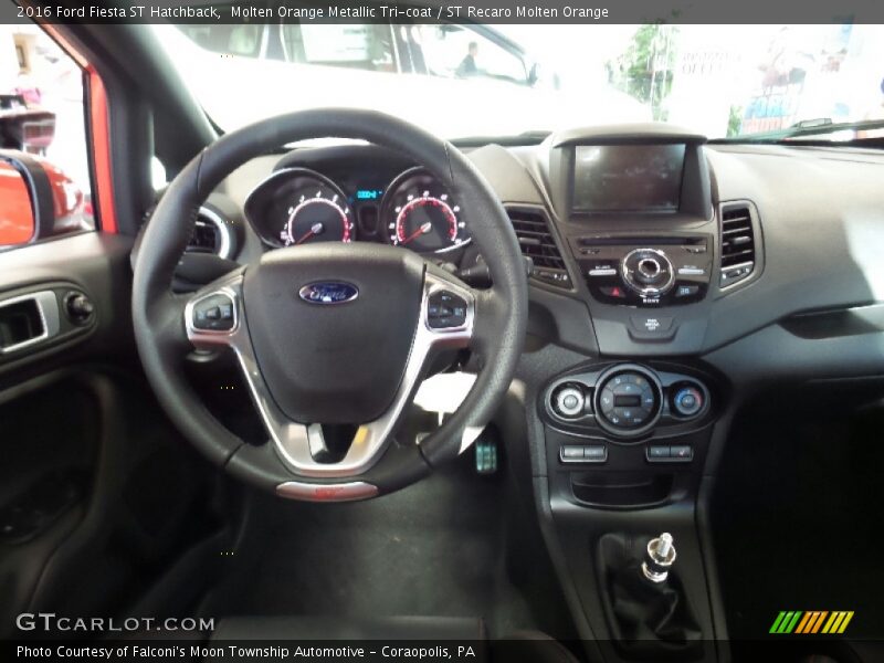 Molten Orange Metallic Tri-coat / ST Recaro Molten Orange 2016 Ford Fiesta ST Hatchback