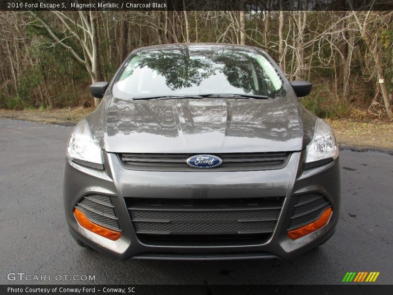 Magnetic Metallic / Charcoal Black 2016 Ford Escape S