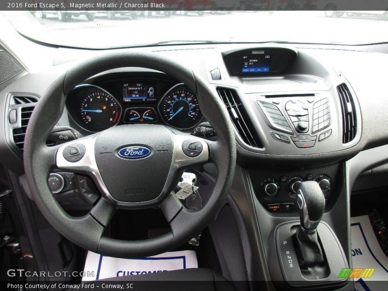 Magnetic Metallic / Charcoal Black 2016 Ford Escape S