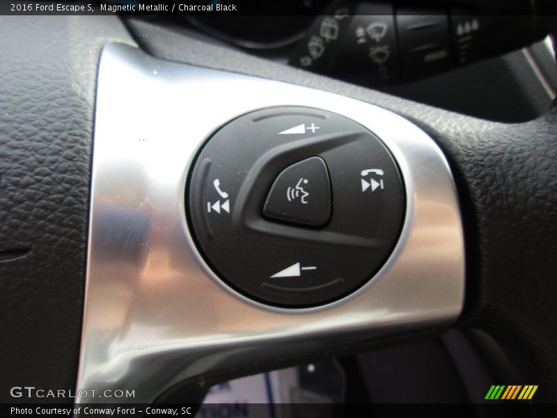 Magnetic Metallic / Charcoal Black 2016 Ford Escape S
