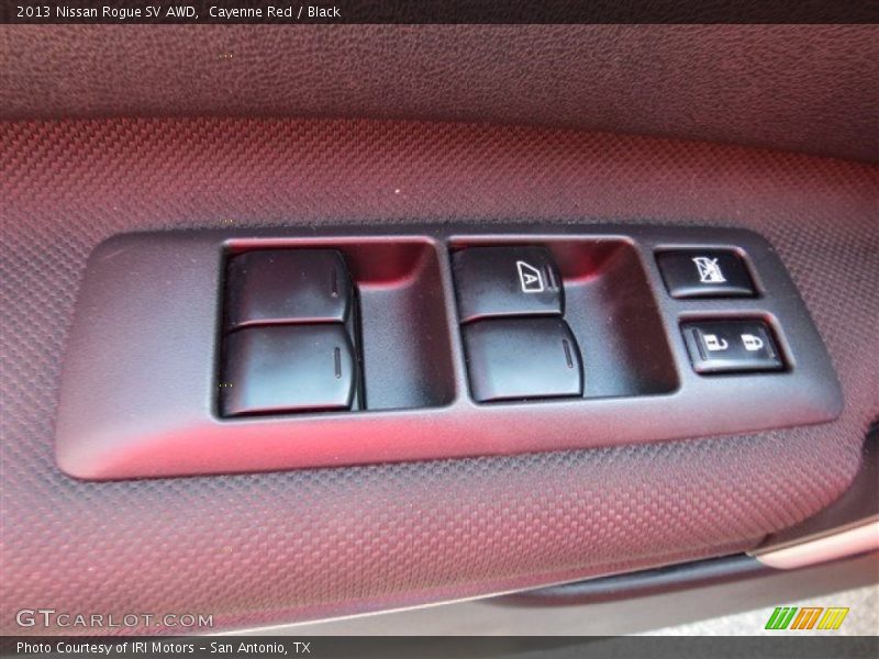 Cayenne Red / Black 2013 Nissan Rogue SV AWD