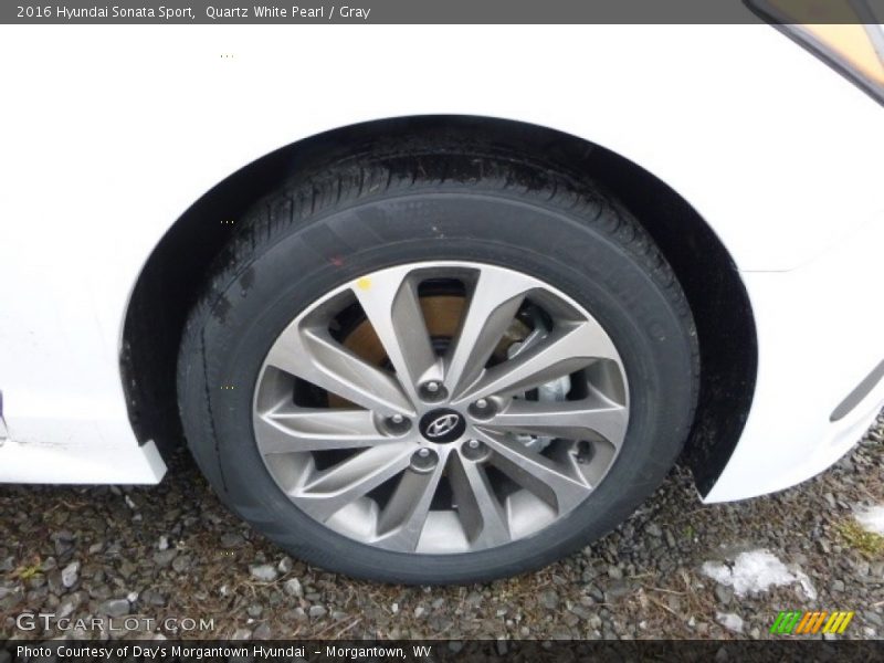 Quartz White Pearl / Gray 2016 Hyundai Sonata Sport