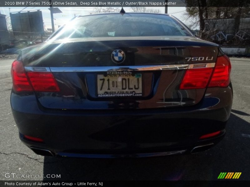Deep Sea Blue Metallic / Oyster/Black Nappa Leather 2010 BMW 7 Series 750Li xDrive Sedan