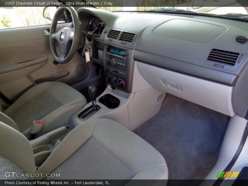 Ultra Silver Metallic / Gray 2007 Chevrolet Cobalt LS Sedan