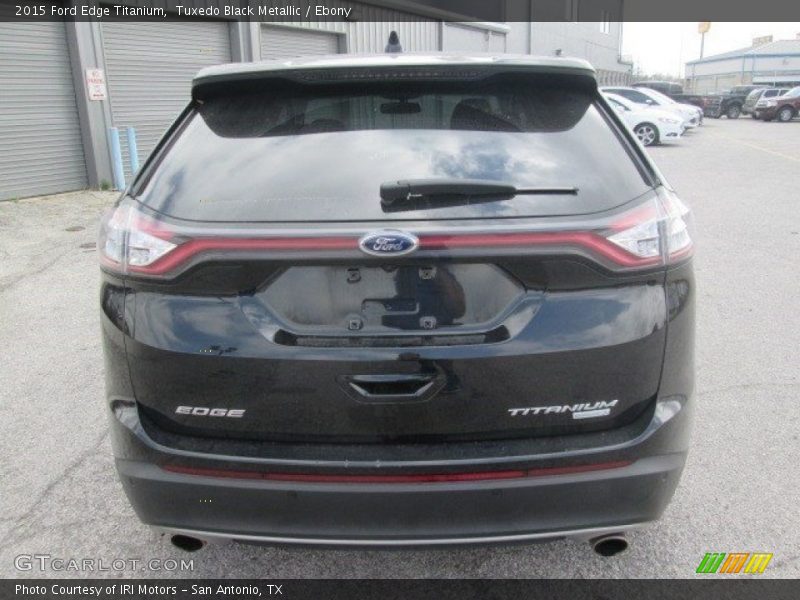 Tuxedo Black Metallic / Ebony 2015 Ford Edge Titanium