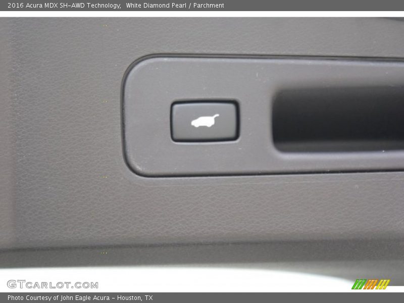 White Diamond Pearl / Parchment 2016 Acura MDX SH-AWD Technology