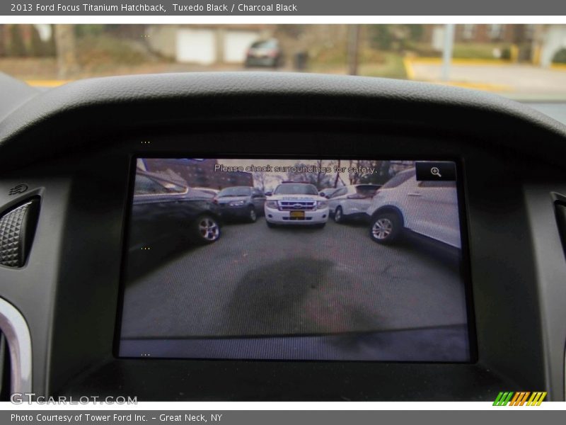 Tuxedo Black / Charcoal Black 2013 Ford Focus Titanium Hatchback