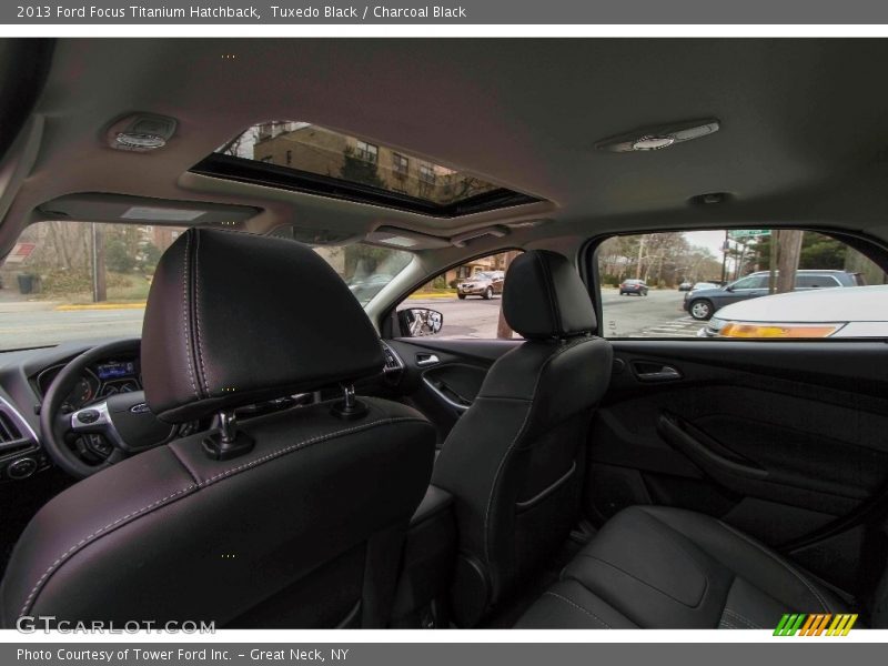 Tuxedo Black / Charcoal Black 2013 Ford Focus Titanium Hatchback