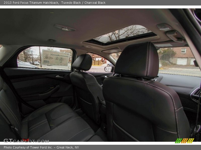 Tuxedo Black / Charcoal Black 2013 Ford Focus Titanium Hatchback