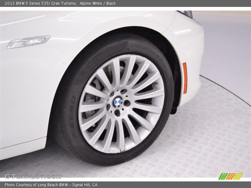 Alpine White / Black 2013 BMW 5 Series 535i Gran Turismo