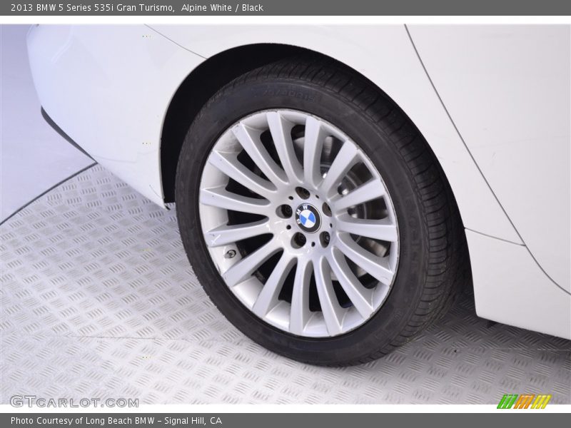Alpine White / Black 2013 BMW 5 Series 535i Gran Turismo