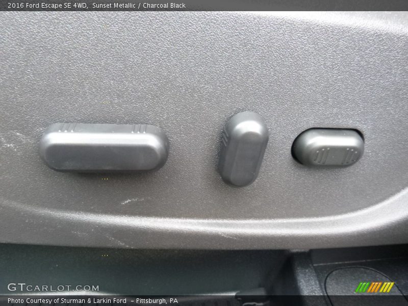 Sunset Metallic / Charcoal Black 2016 Ford Escape SE 4WD