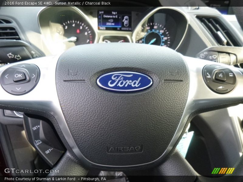 Sunset Metallic / Charcoal Black 2016 Ford Escape SE 4WD
