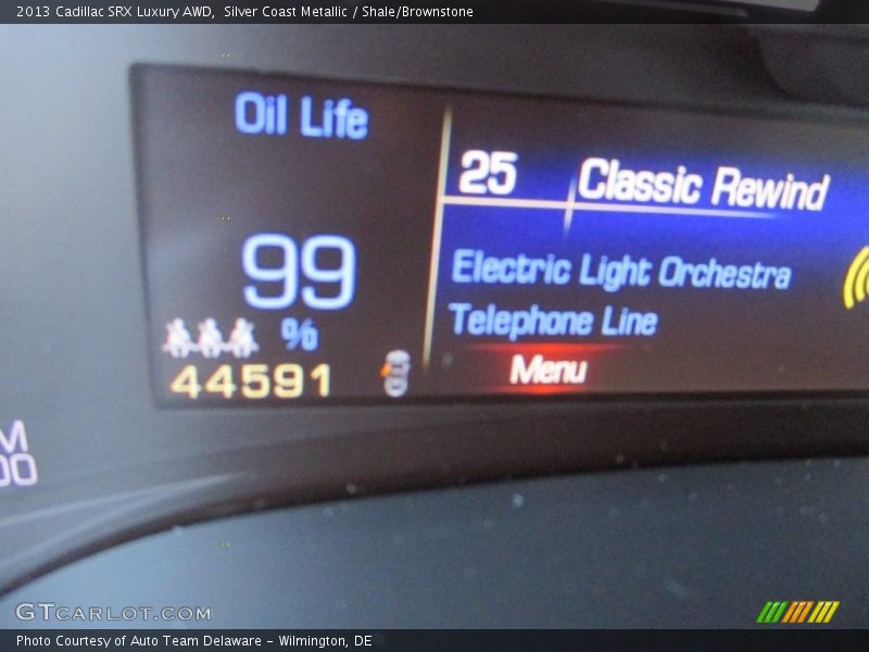 Silver Coast Metallic / Shale/Brownstone 2013 Cadillac SRX Luxury AWD