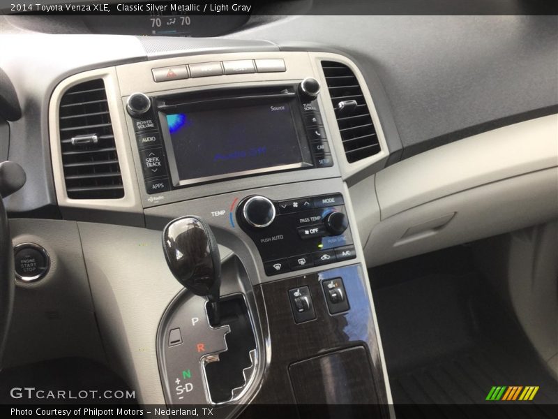 Classic Silver Metallic / Light Gray 2014 Toyota Venza XLE