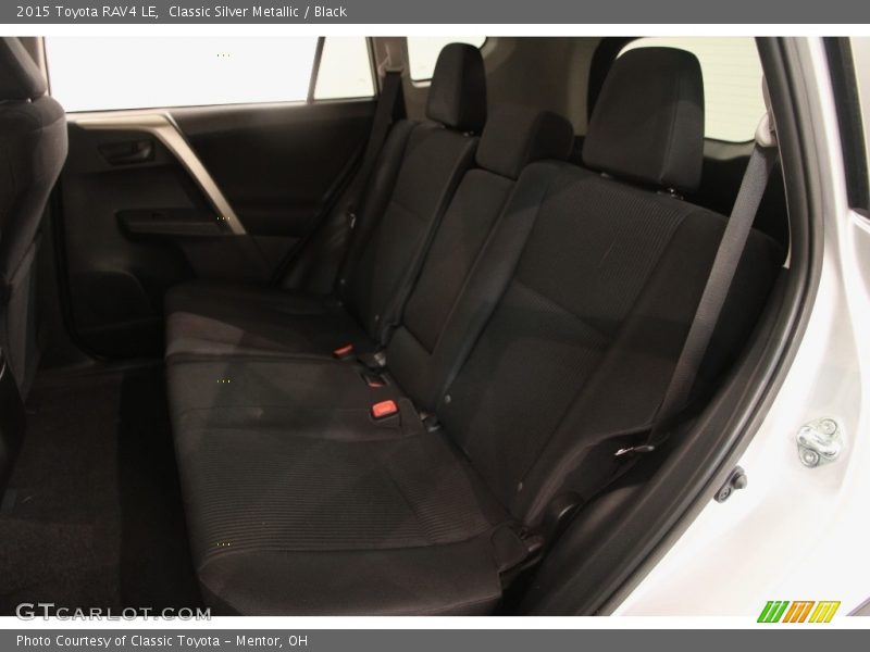Classic Silver Metallic / Black 2015 Toyota RAV4 LE