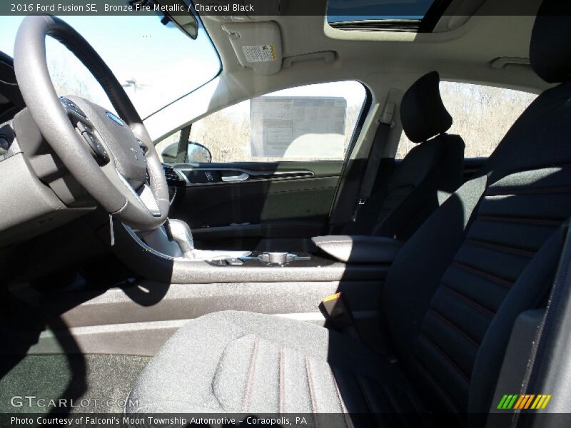 Bronze Fire Metallic / Charcoal Black 2016 Ford Fusion SE