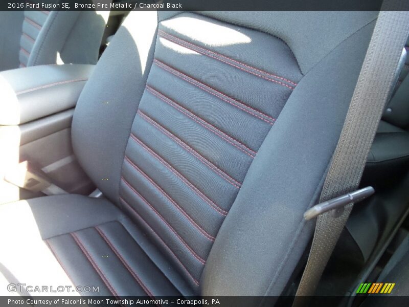 Bronze Fire Metallic / Charcoal Black 2016 Ford Fusion SE