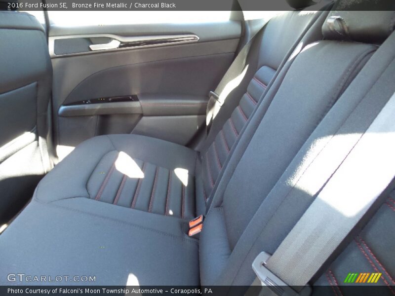 Bronze Fire Metallic / Charcoal Black 2016 Ford Fusion SE