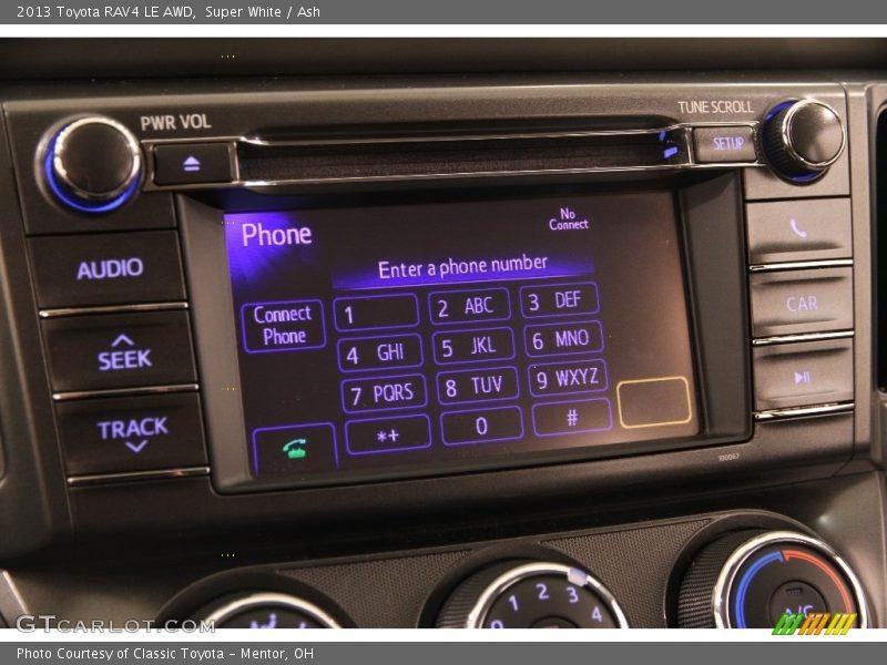 Super White / Ash 2013 Toyota RAV4 LE AWD