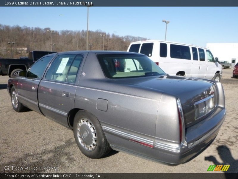 Shale / Neutral Shale 1999 Cadillac DeVille Sedan